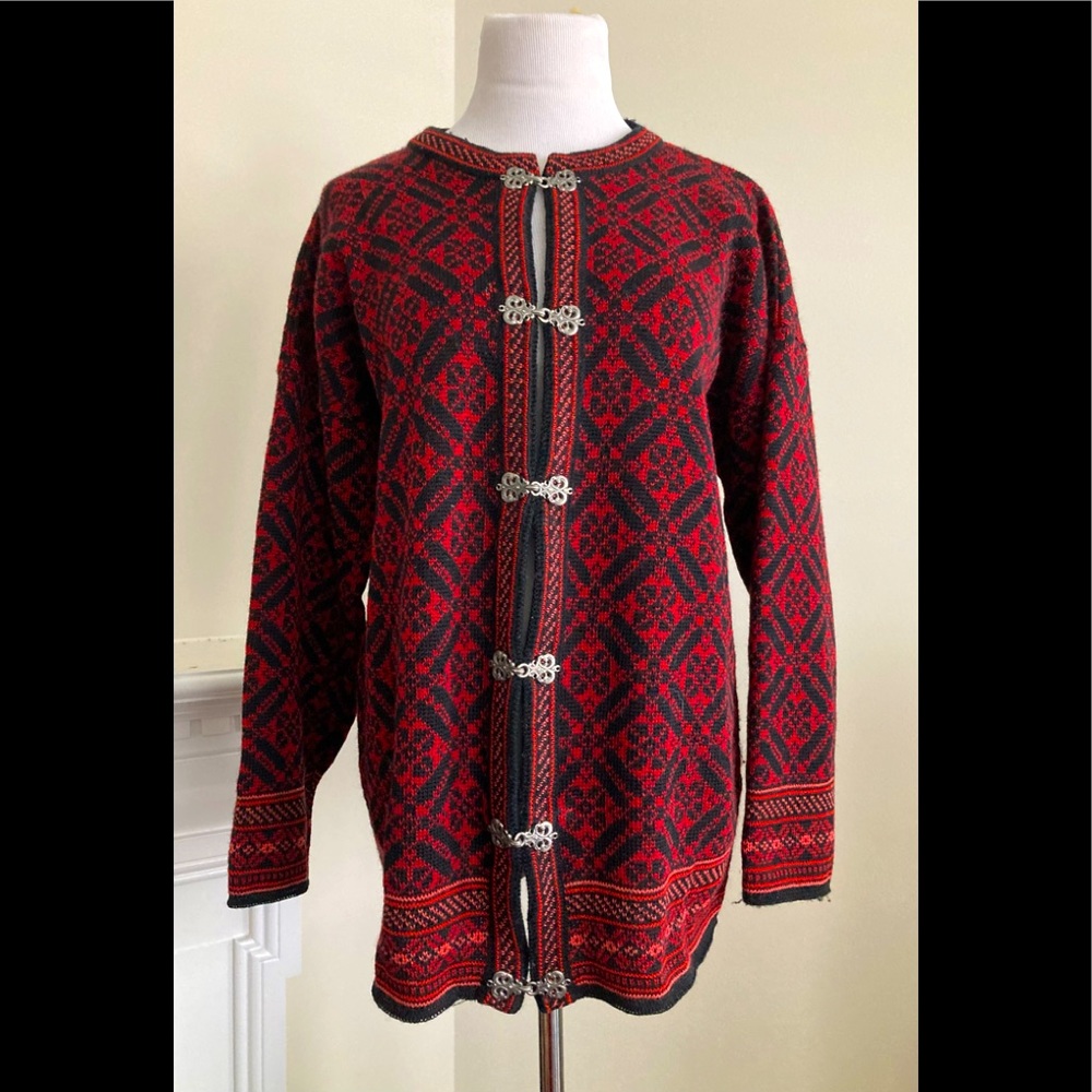 Volund Norwegian Sweater